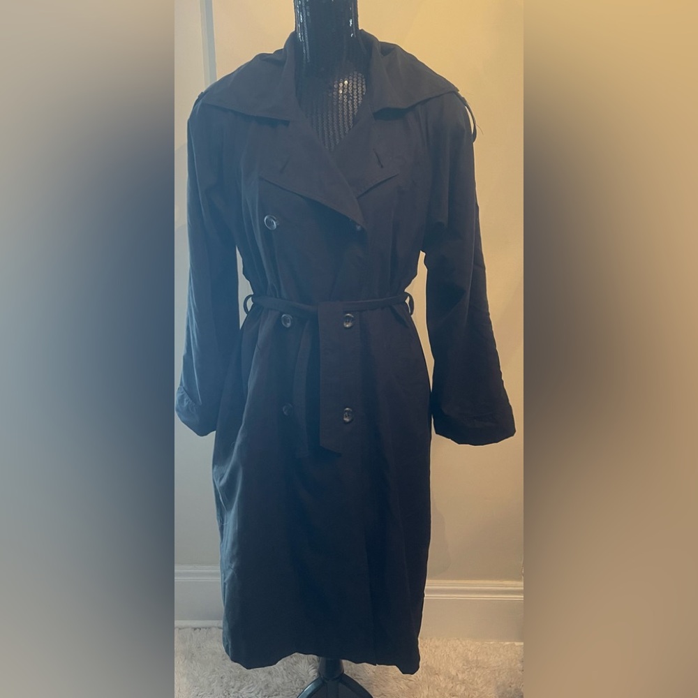 Vintage Nuage Black Light Weight Trench Coat Size 6